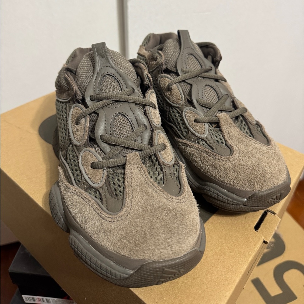 Yeezy 500 🤎👟